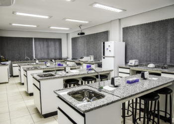 Laboratório de Medicina Veterinária na Universidade Feevale