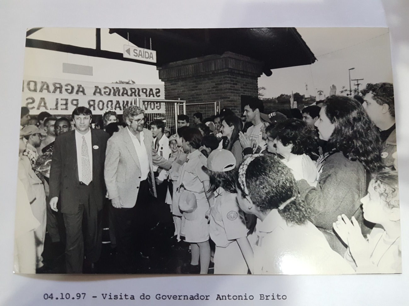 Visita do governador do Rio Grande do Sul, Antônio Britto, no evento de 1997. Na foto, com Renato Molling, então prefeito de Sapiranga
