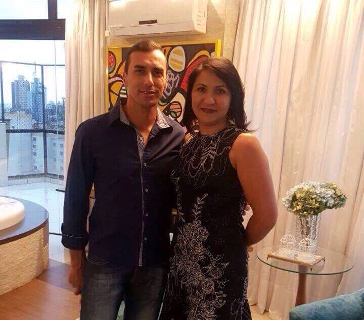Rosangela e André Ferreira, se conheceram na Festa das Rosas de 2010, e logo estavam morando juntos