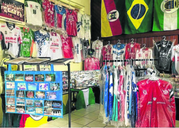 Acervo exposto conta com dezenas de peças e registros do esporte no município  Foto: Divulgação