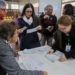 Aposentados recebem certificados de isenção e descontos do IPTU em Campo Bom