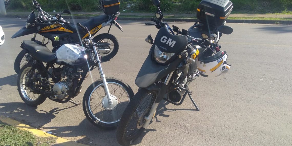 Jovem é preso no Amaral Ribeiro, em Sapiranga, com moto adulterada comprada por aplicativo de mensagens