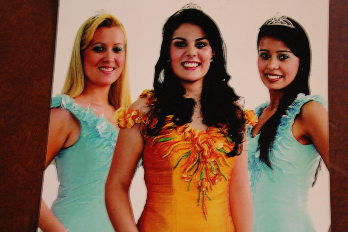 2007 – Rainha: Mariela Moraes Kessler. Princesas: Jordana Zucchi e Adriana Oliveira
