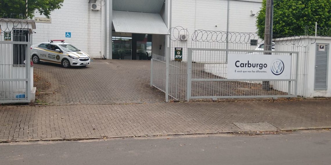 Veículo é furtado da Carburgo em Sapiranga