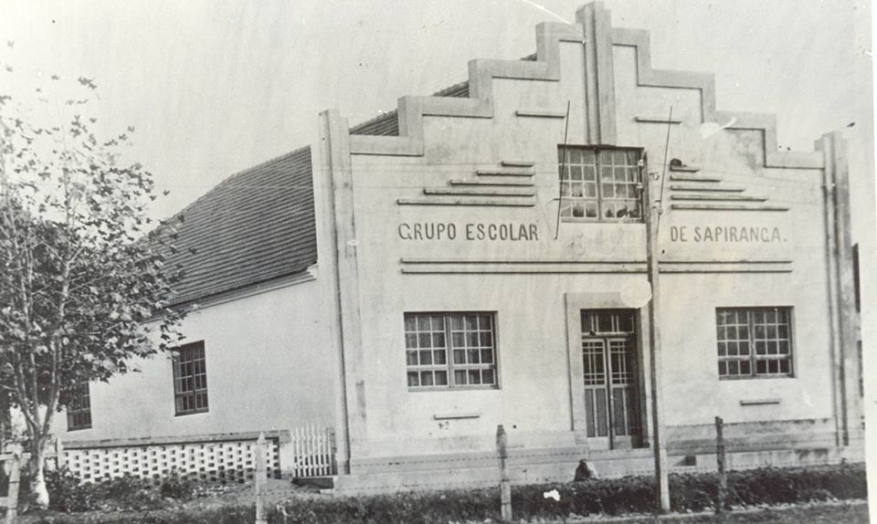 Antigo prédio do então Grupo Escolar Coronel Genuíno Sampaio
Foto: Arquivo