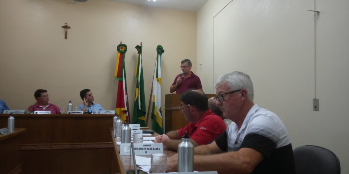 Curtas da política de Araricá