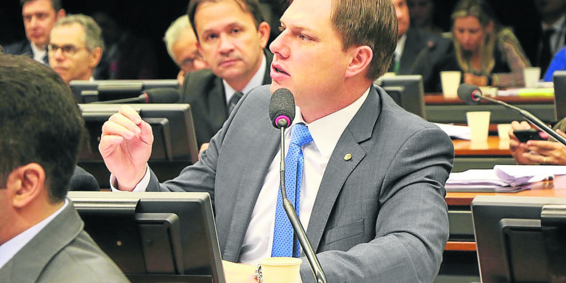 Redecker encaminha emenda para o Hospital Sapiranga