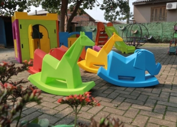 Novos brinquedos para as escolas de educação infantil de Campo Bom