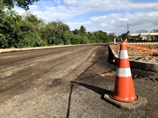 Novo trecho da Mauá aguarda pelo asfalto para ser finalizada
Fotos: Henrique Ternus