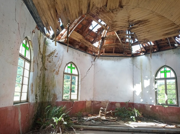 Especial Nova Hartz 33 anos: Igreja de Padre Eterno sofre com a ação do tempo e está em ruínas