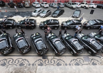 Cerimônia de entrega dos novos veículos ocorreu em frente ao Palácio Piratini, na capital - Foto: Itamar Aguiar/Palácio Piratini