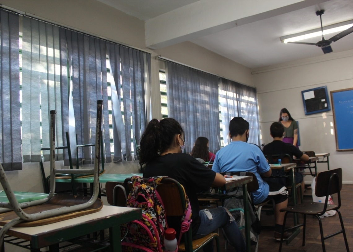 Com distanciamento e uso de máscara, iniciam as aulas em Sapiranga (Foto: Melissa Costa)