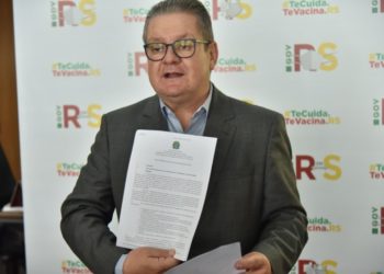 Vice Ranolfo apresenta nota técnica do Ministério da Saúde com aval para priorizar vacinação dos operadores da segurança pública - Foto: Rodrigo Ziebell / GVG