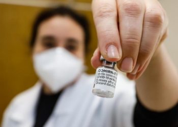 Gestores de todo o Estado recebem treinamento para aplicação de vacina da Pfizer