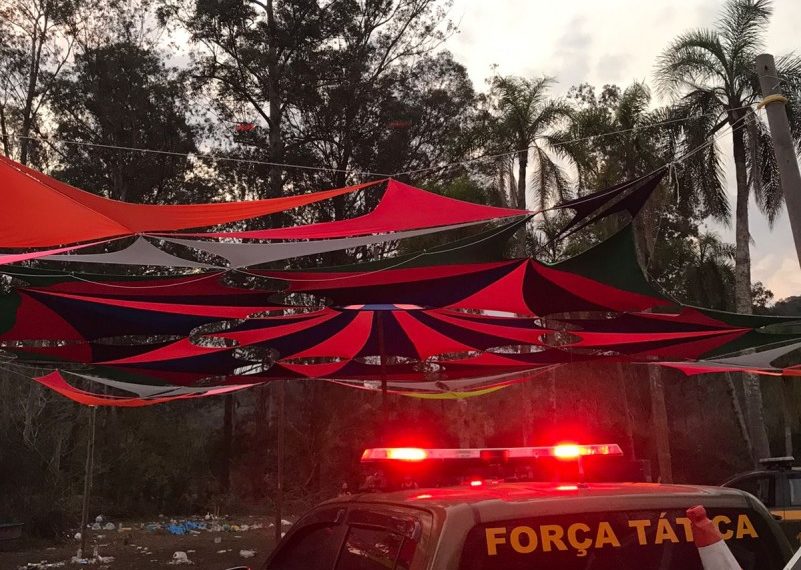 Festa clandestina com dezenas de pessoas é dispersada em Sapiranga