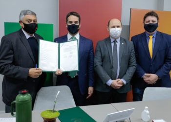 Governador sanciona projeto que institui o churrasco como prato típico e o chimarrão como bebida símbolo do RS