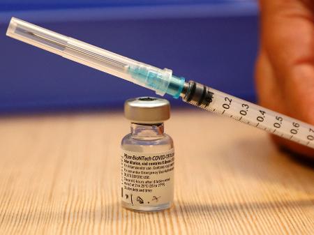 Pfizer: vacina contra Covid-19 é segura para crianças entre 5 e 11 anos