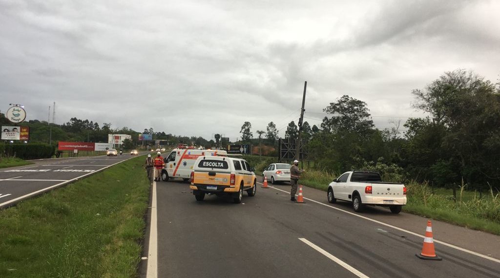 Motorista morre após ser arremessado do veículo em acidente na RS-239 no trecho de Araricá