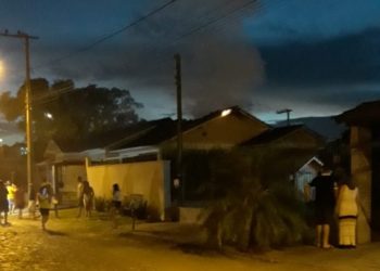 Incêndio atinge residência em Sapiranga