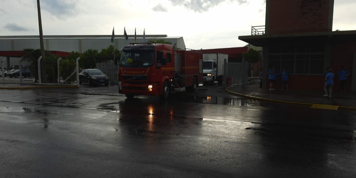 Empresa dispensa funcionários após princípio de incêndio em Sapiranga