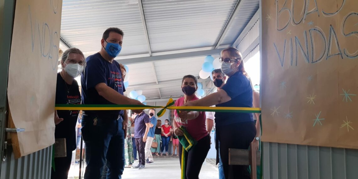 Manhã de sábado foi de entregas de obras em escolas de Campo Bom