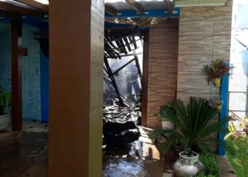 Incêndio atinge residência e família perde animal de estimação em Sapiranga