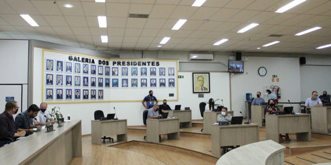 Sessão aprova pedido de informação e requerimentos em Campo Bom