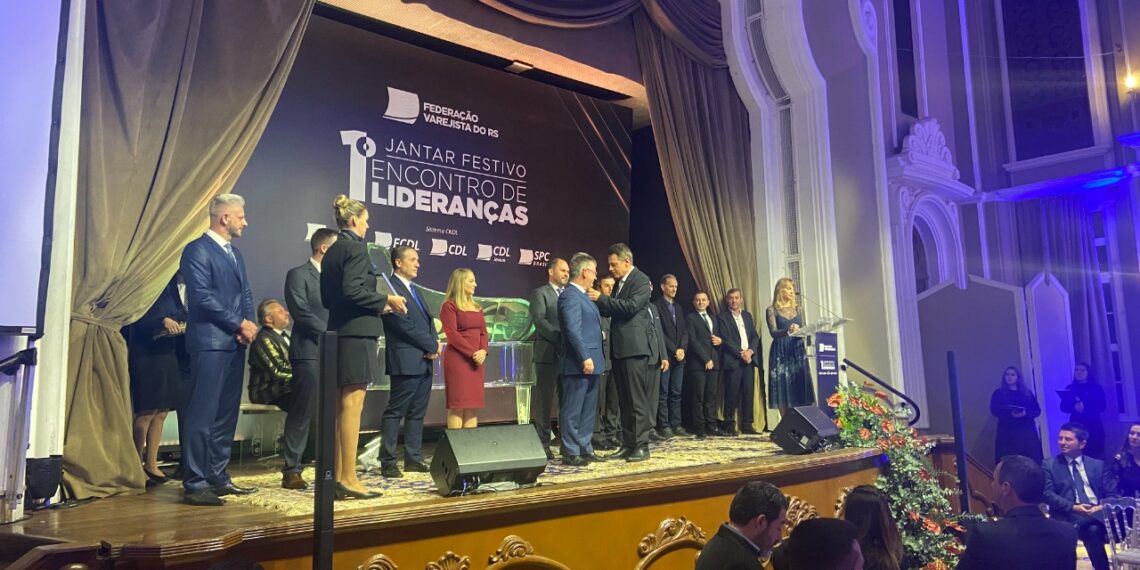 Evento marca posse da diretoria da Federação Varejista do Rio Grande do Sul