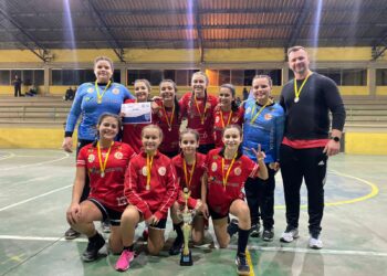 Atletas de Sapiranga são destaque no handebol