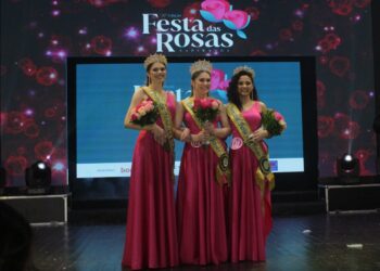 Corte eleita da Festa das Rosas 2022