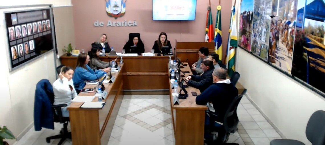 Câmara de Vereadores
reúne informações
adicionais para votar
projeto enviado pela
Prefeitura de Araricá
Foto: Reprodução