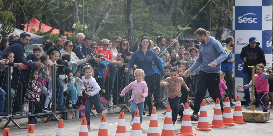 Corrida Kids no Domingo no Parcão de Campo Bom teve mais de 250 competidores