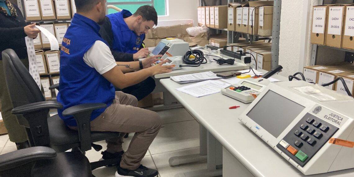 Cartório Eleitoral de Sapiranga realiza auditoria das urnas em preparação para as eleições