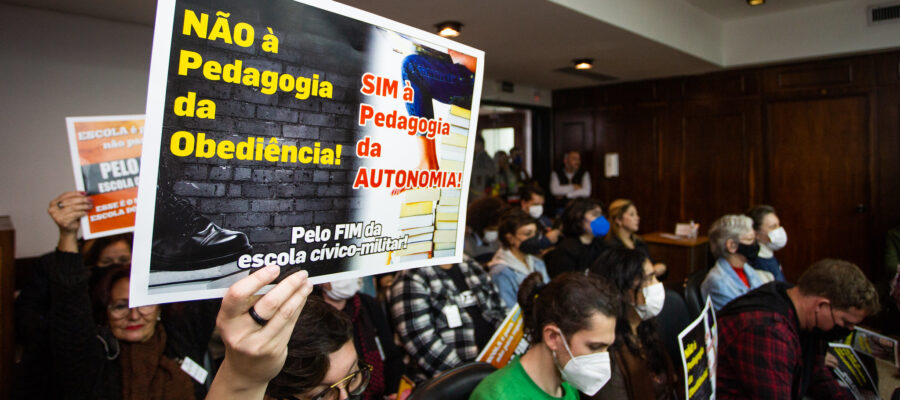 Ação Civil Pública do CPERS barra no TJ/RS novas adesões ao Programa de Escolas Cívico-Militares