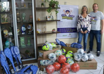 Prefeitura de Sapiranga recebe os materiais esportivos do Esporte Educacional é para Todos