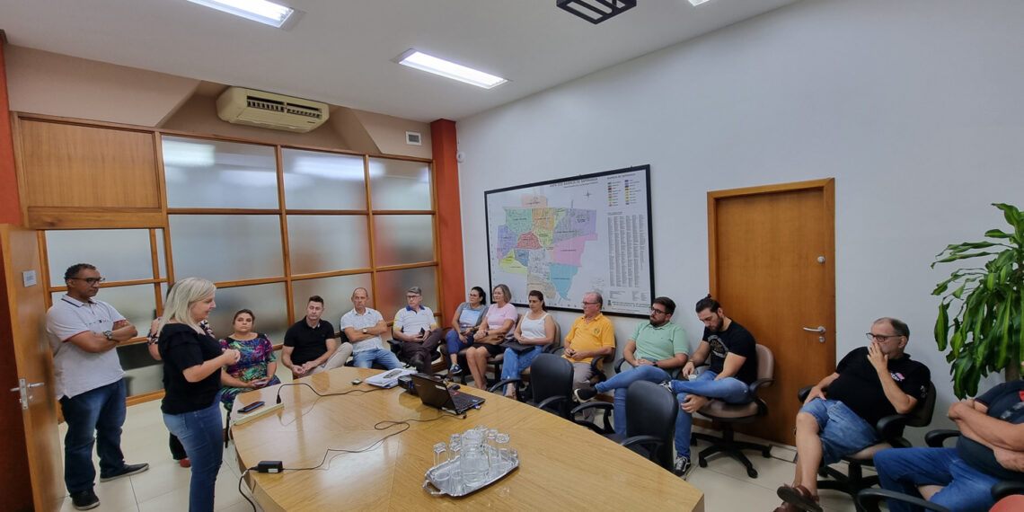 Repasse de valores obtidos na Festa das Rosas é anunciado para entidades