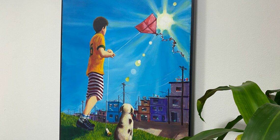 O novo estúdio de Mauro Vila Real reúne diversas obras do artista em Sapiranga