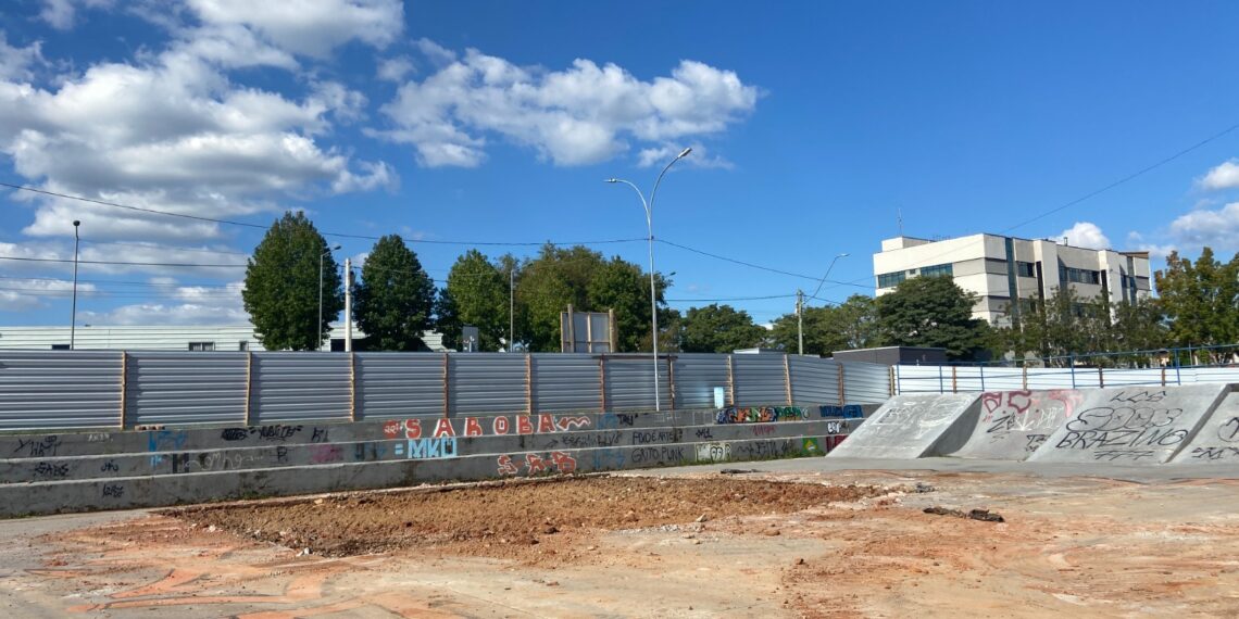 Reforma na pista de skate do CEI deve ser concluída até dezembro, em Campo Bom
