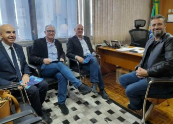 Issur pede apoio do Varejo para projeto de inclusão de cegos