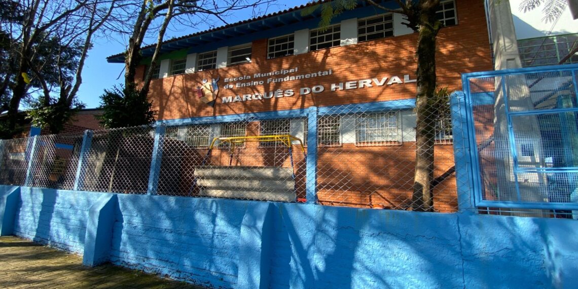 Cultura alemã é tema de atividade de contraturno em escola de Campo Bom