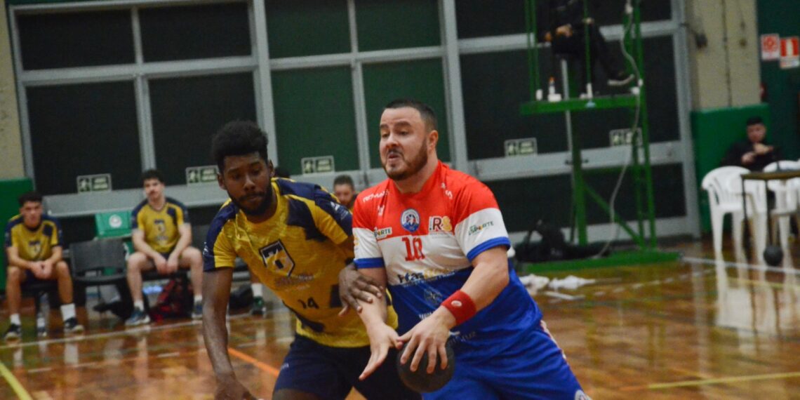 Equipe masculina de Campo Bom disputa Campeonato Brasileiro de Handebol