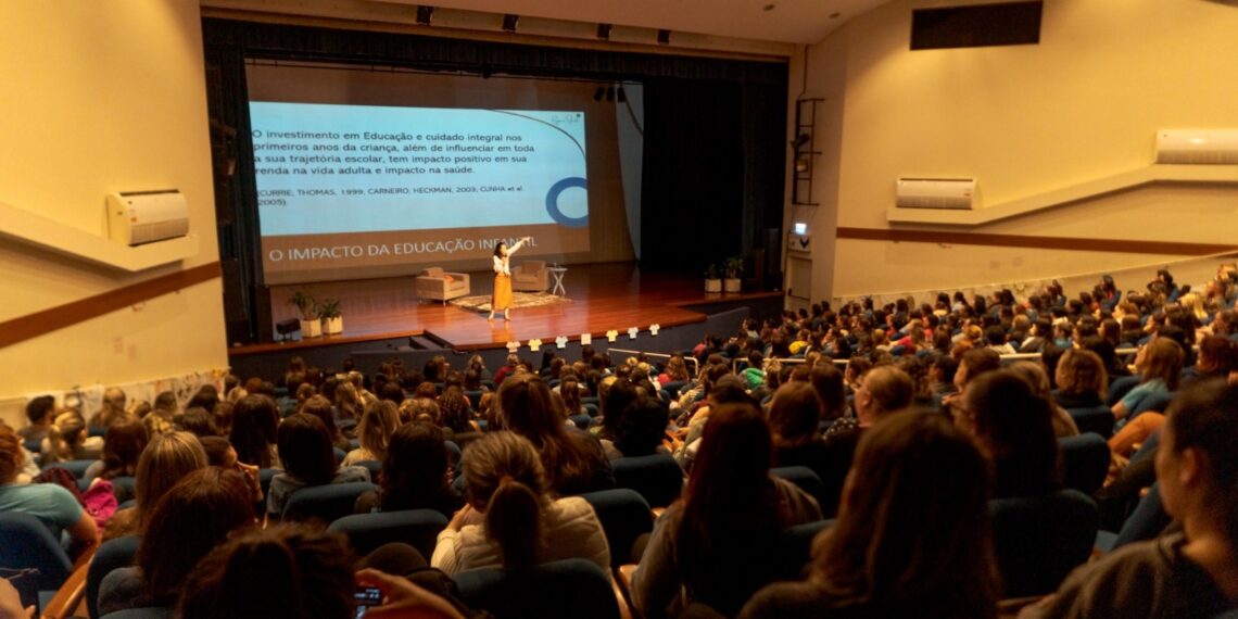 Formação de Aprendizagem reúne cerca de 450 educadores de Campo Bom