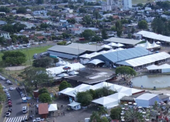 Celeiro Feiras e Eventos na montagem da Festa das Rosas
