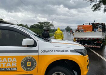 Ponte da RS-239 que liga Taquara a Parobé é bloqueada