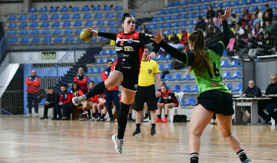 AECB se despede da Liga Nacional de Handebol entre os dez melhores