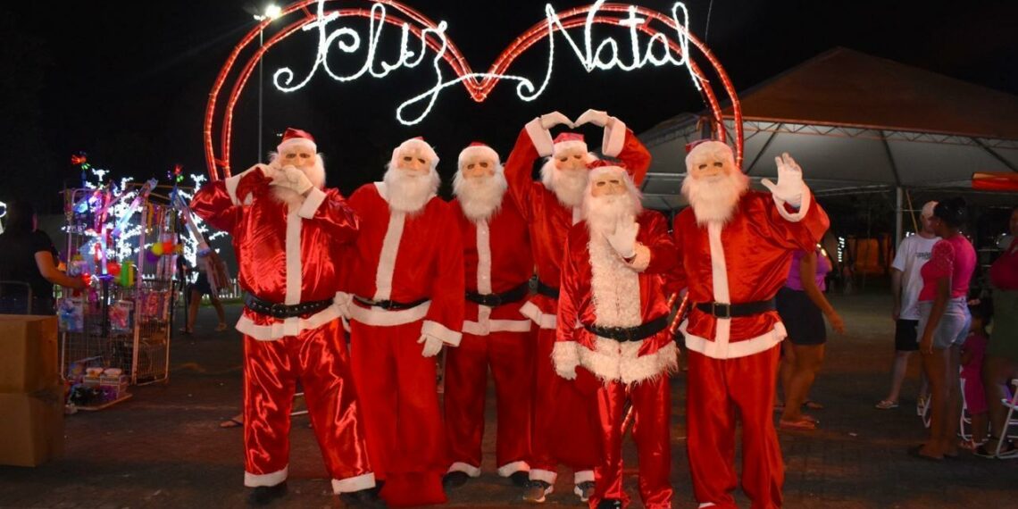 Nova Hartz celebra o Natal com evento que ocorre há 48 anos com papais noéis