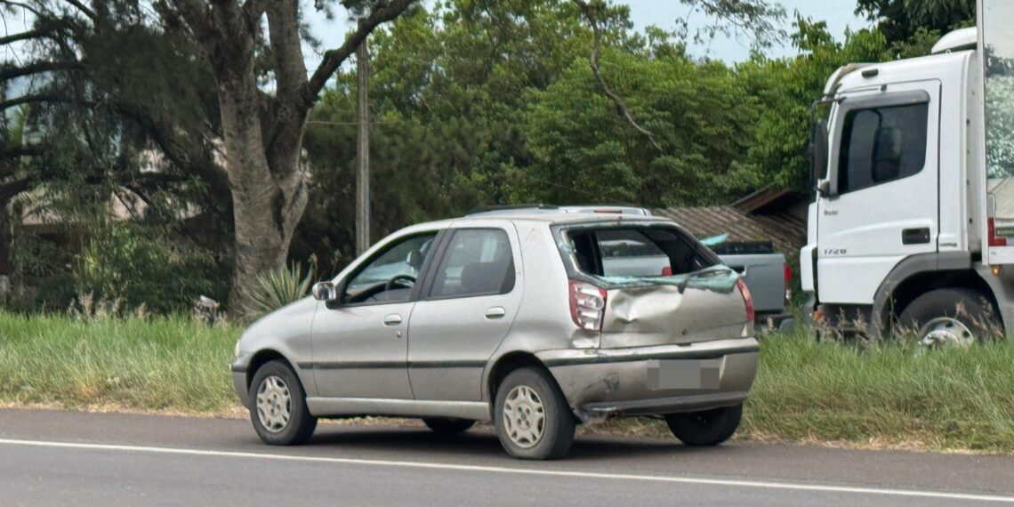 Motociclista fica ferido em colisão com carro na RS-239, em Sapiranga