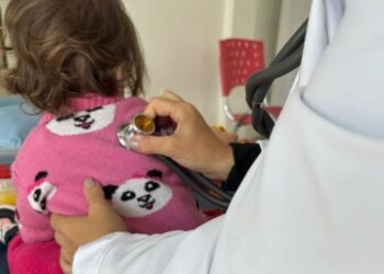 Casos de bronquiolite acendem alerta no RS; médico fala sobre causa, sintomas e cuidados com a doença