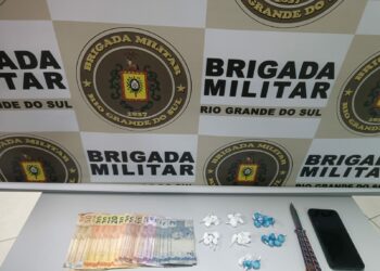 Dupla é presa por tráfico de drogas em Sapiranga