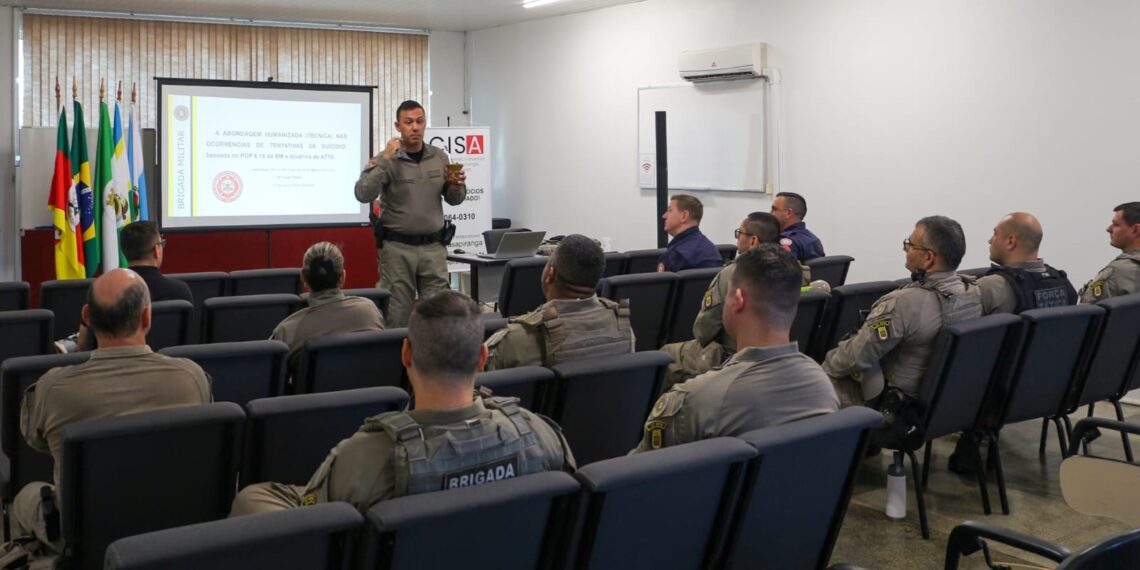 Brigada Militar realiza treinamento voltado a crises de saúde mental